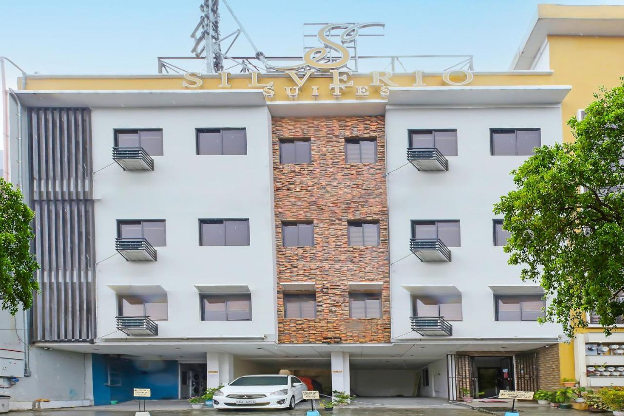 Oyo 896 Silverio Suites 마닐라 외부 사진